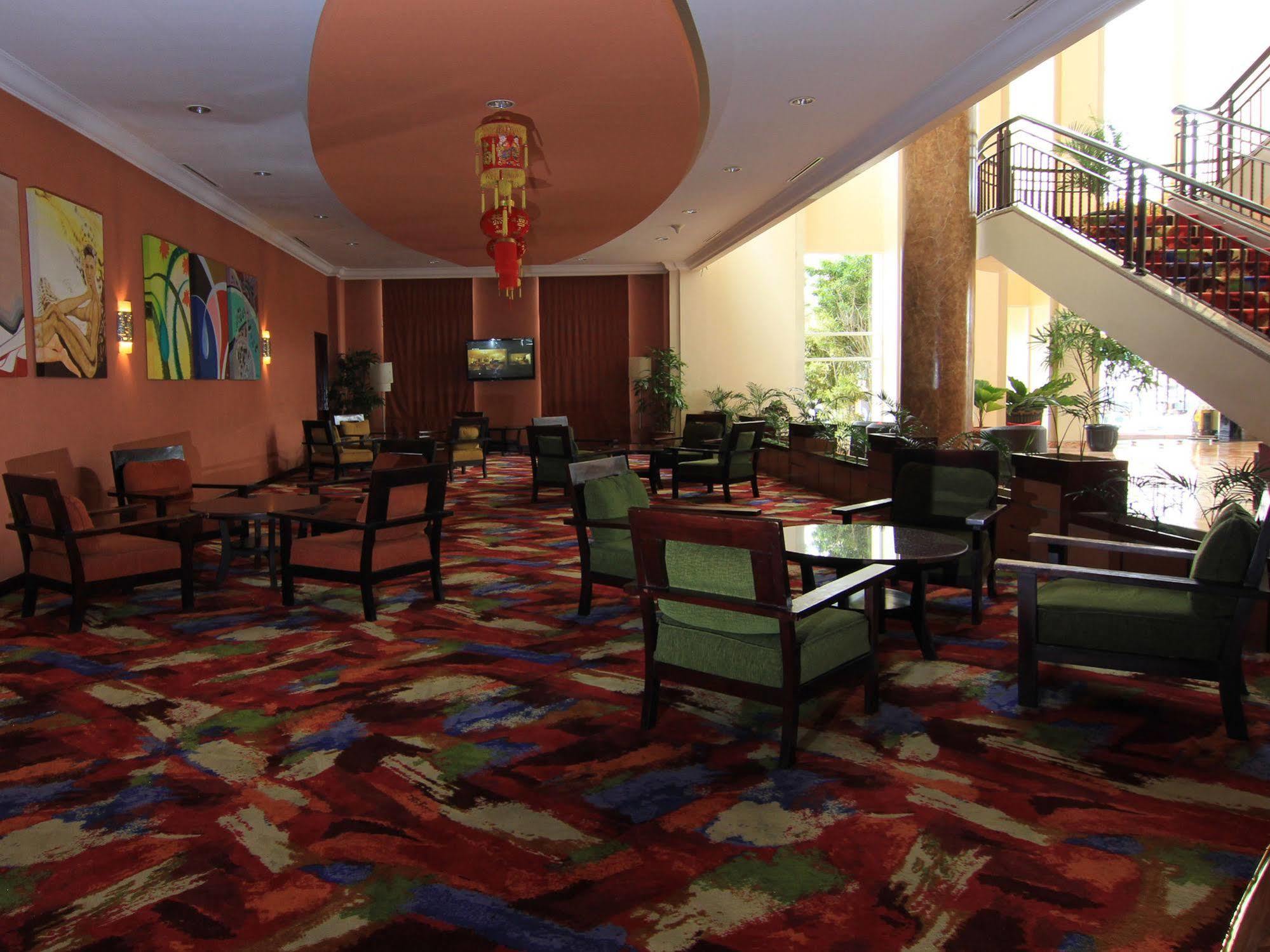 Grand Wahid Hotel Salatiga Exteriér fotografie